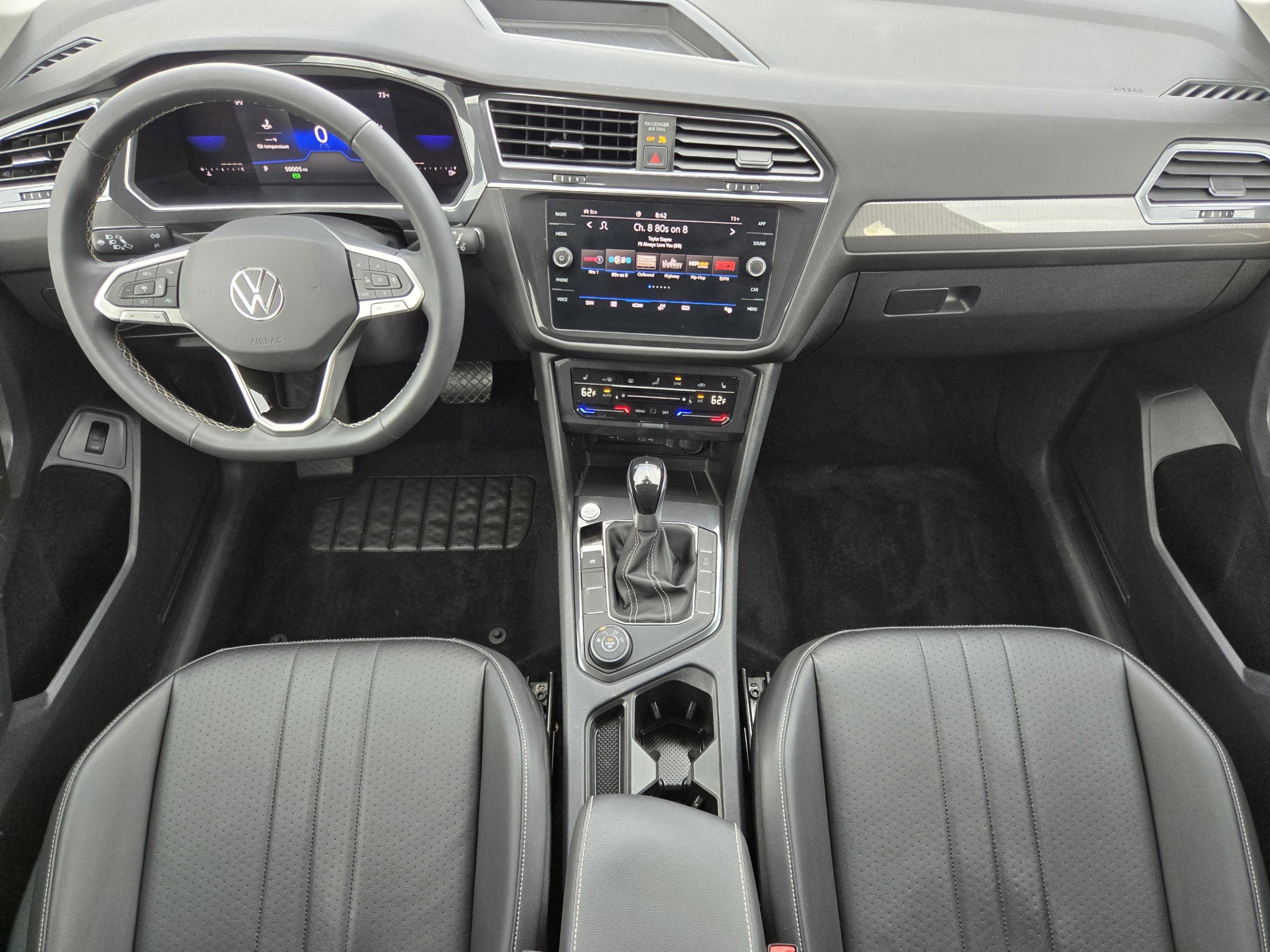 Used 2022 Volkswagen Tiguan SE AWD/4WD image 22