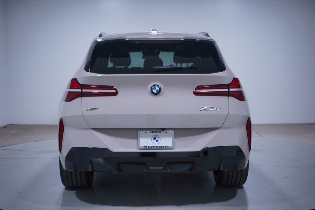 Used 2025 BMW X3 xDrive30i w/ M Sport Package image 5