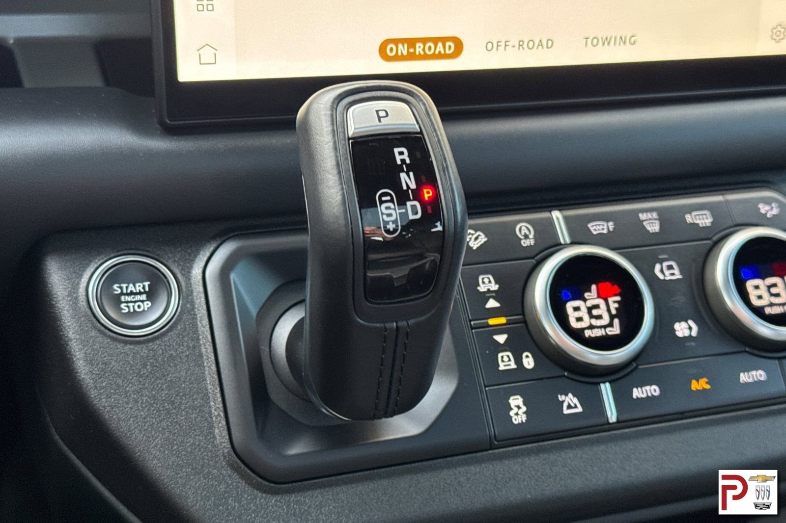 Used 2025 Land Rover Defender 110 V8 image 26