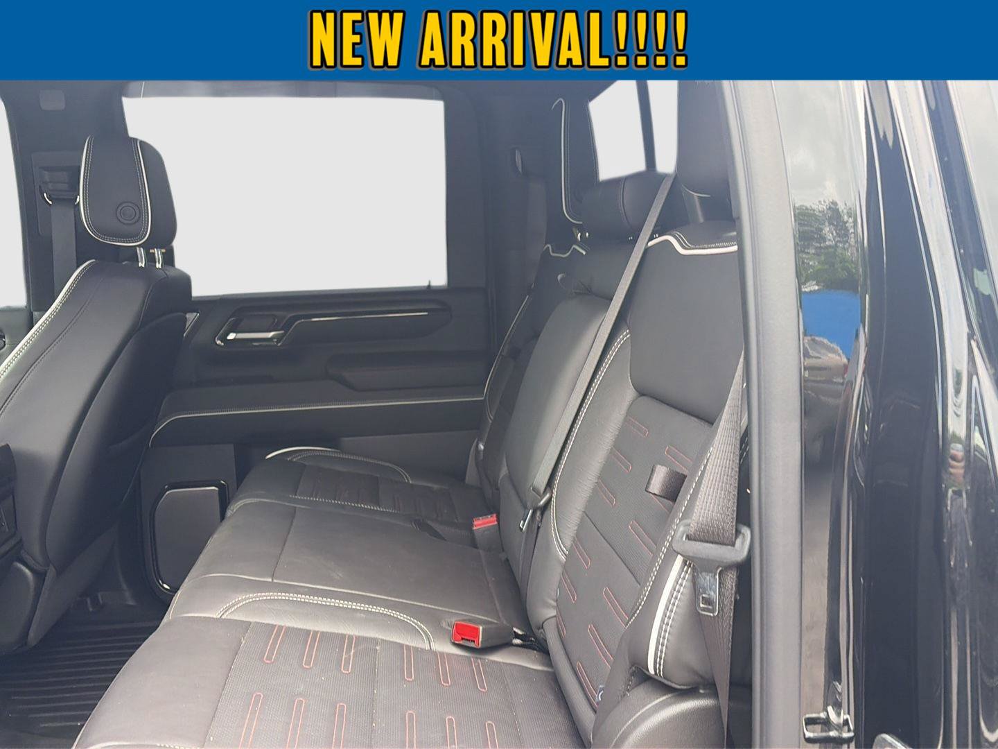 Used 2025 GMC Sierra 2500 AT4X AWD/4WD image 28
