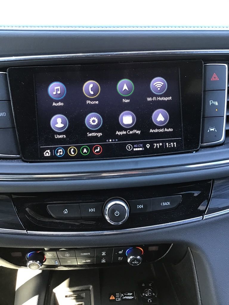 Used 2024 Buick Enclave Premium image 10