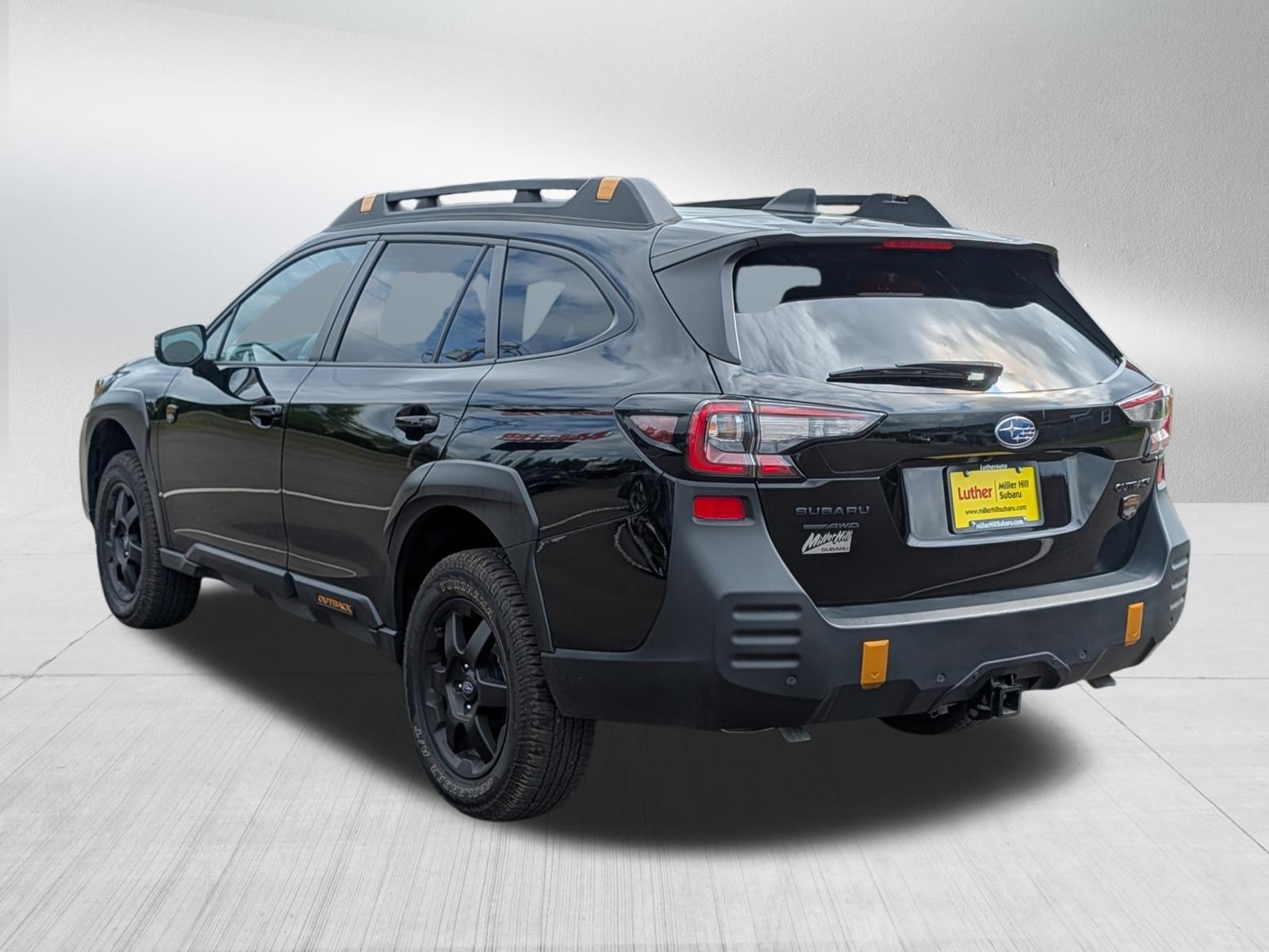 Used 2023 Subaru Outback Wilderness AWD/4WD image 5