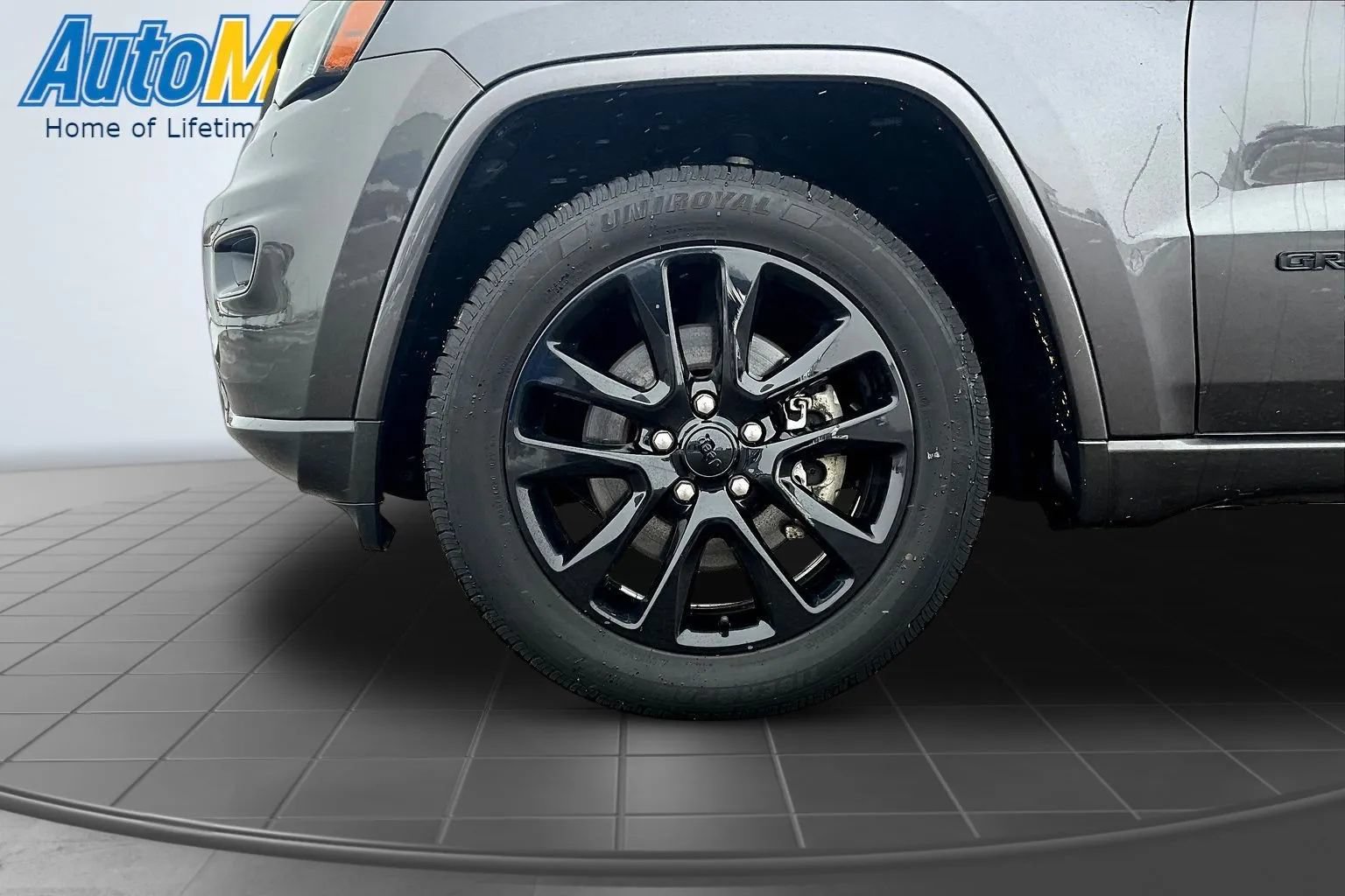 Used 2021 Jeep Grand Cherokee Laredo X AWD/4WD image 40