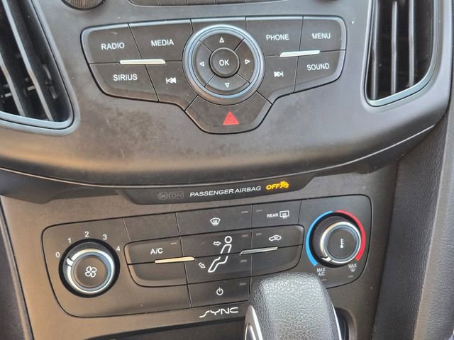 Used 2017 Ford Focus SE image 22