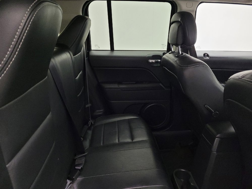 Used 2017 Jeep Patriot High Altitude image 19
