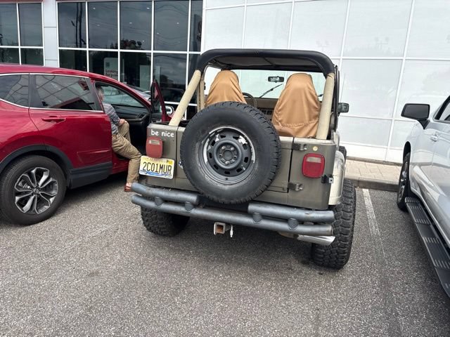 Used 1989 Jeep Wrangler Sahara AWD/4WD image 8
