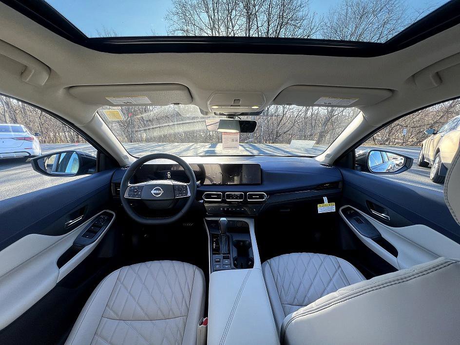 New 2026 Nissan Sentra SL image 10