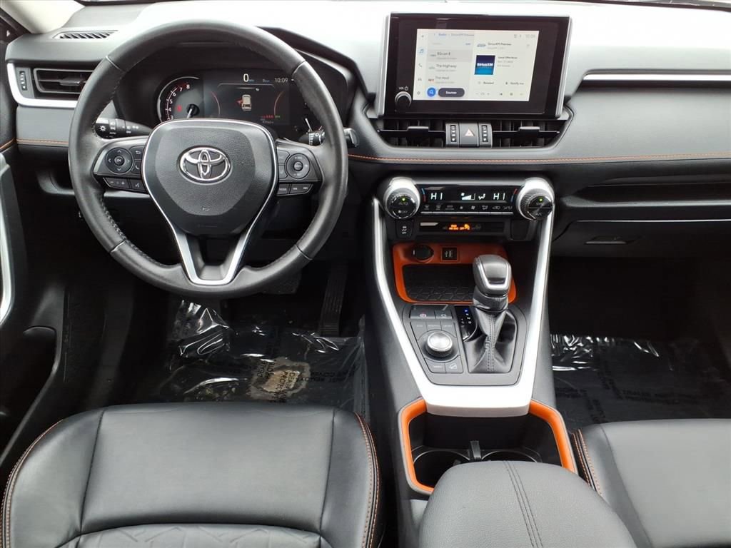 Used 2024 Toyota RAV4 Adventure image 10