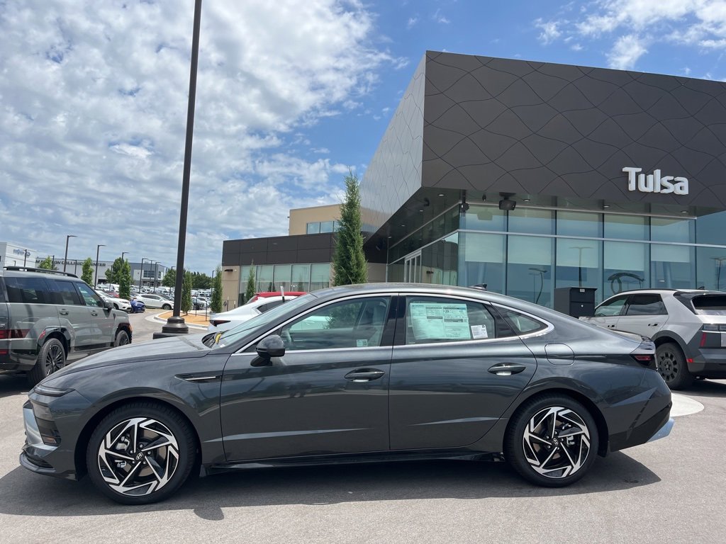 New 2025 Hyundai Sonata SEL image 8