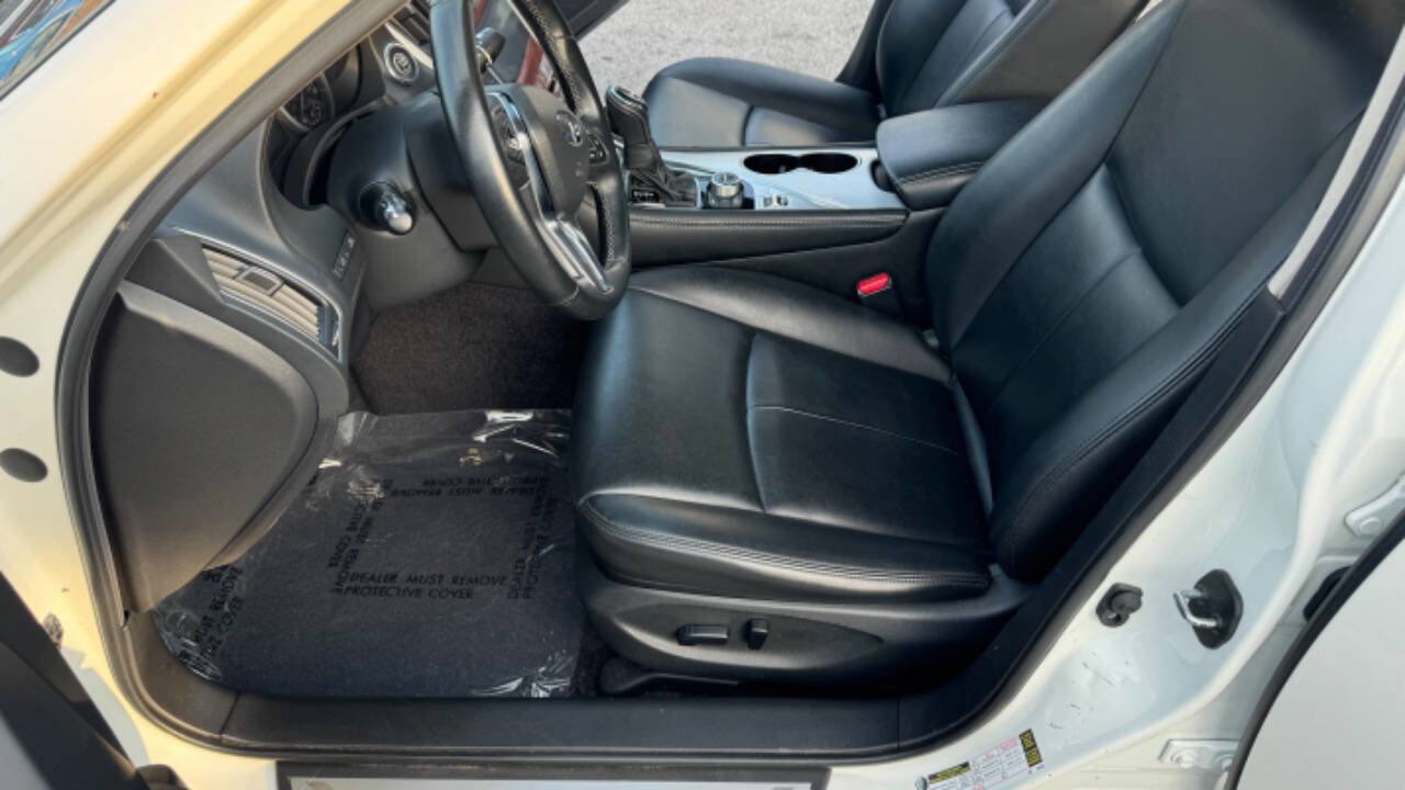 Used 2021 INFINITI Q50 Luxe w/ Cargo Package image 14