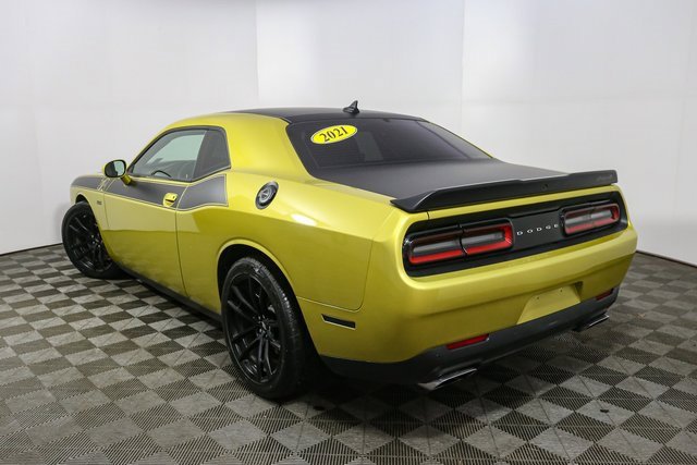 Used 2021 Dodge Challenger R/T Scat Pack w/ T/A Package image 9