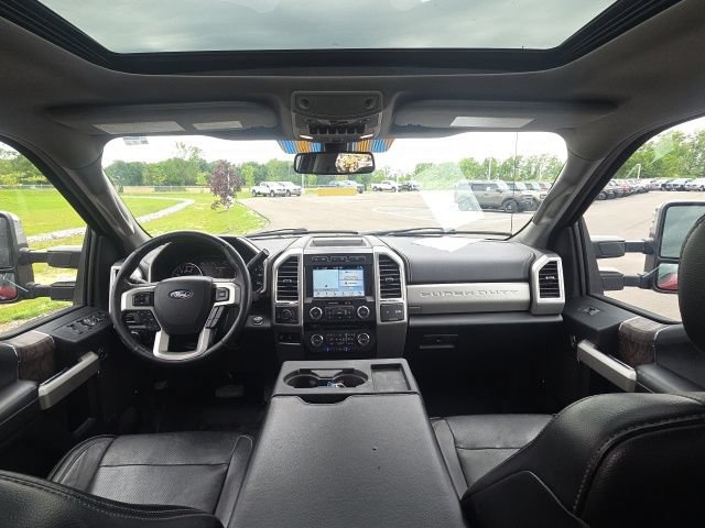 Used 2018 Ford F350 Lariat w/ Lariat Ultimate Package AWD/4WD image 18