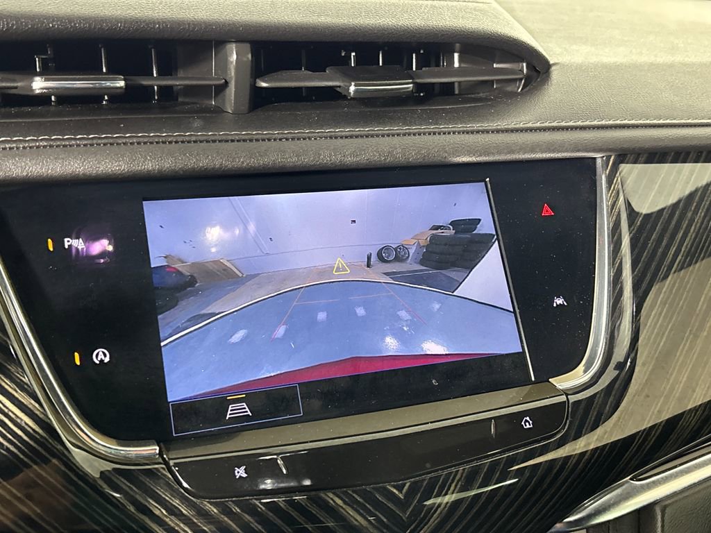 Used 2023 Cadillac XT6 Premium Luxury image 20