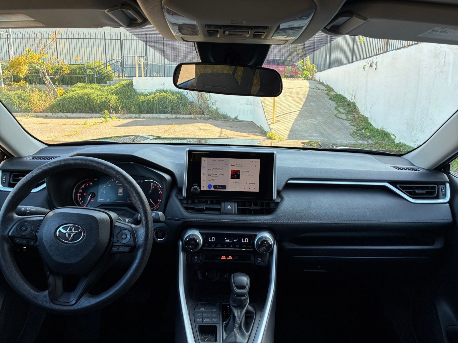 Used 2025 Toyota RAV4 XLE w/ Convenience Package AWD/4WD image 35