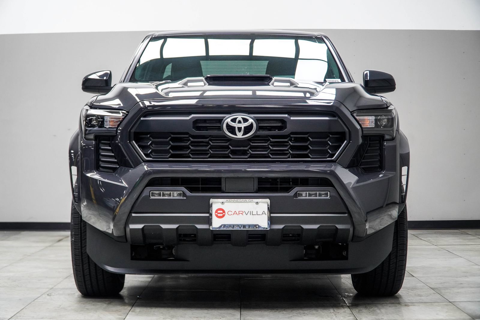 Used 2025 Toyota Tacoma TRD Sport AWD/4WD image 7