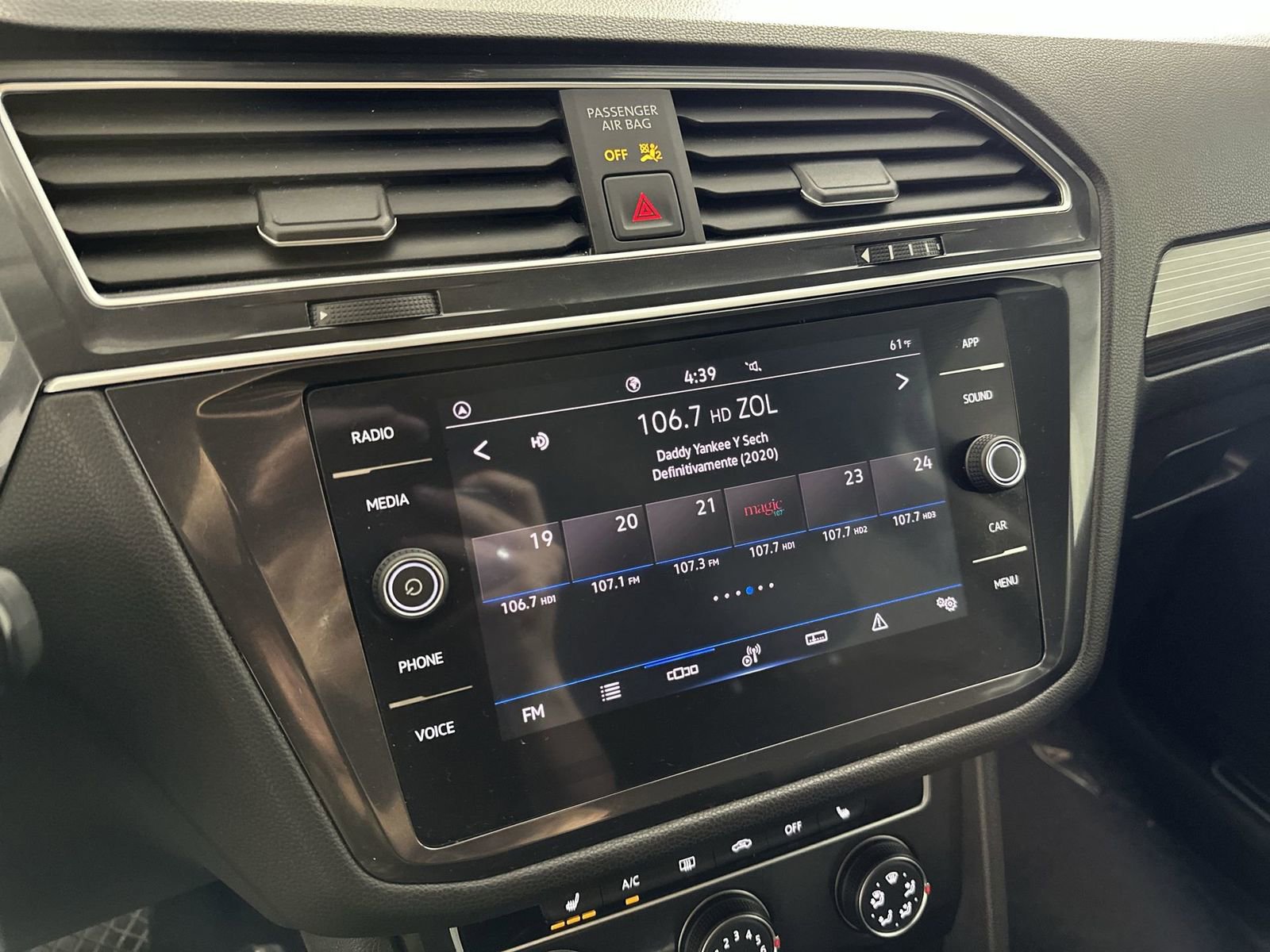 Used 2024 Volkswagen Tiguan Wolfsburg Edition image 16