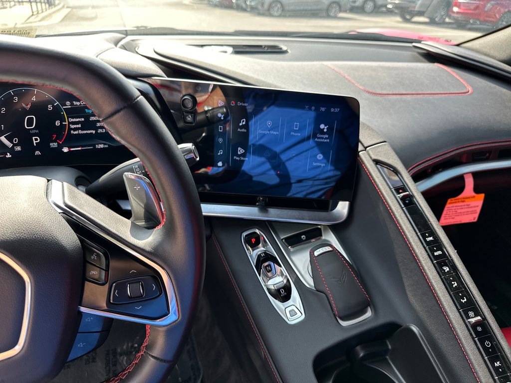 Used 2024 Chevrolet Corvette Stingray Coupe w/ 1LT RWD image 23