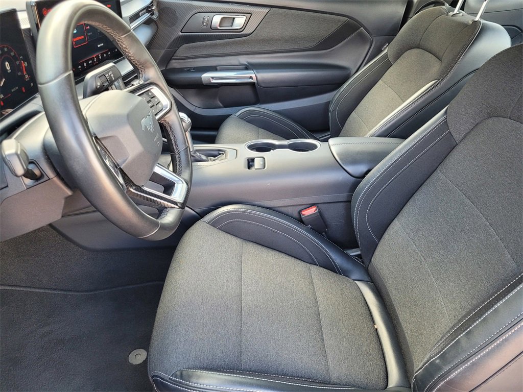 Used 2024 Ford Mustang Coupe image 16