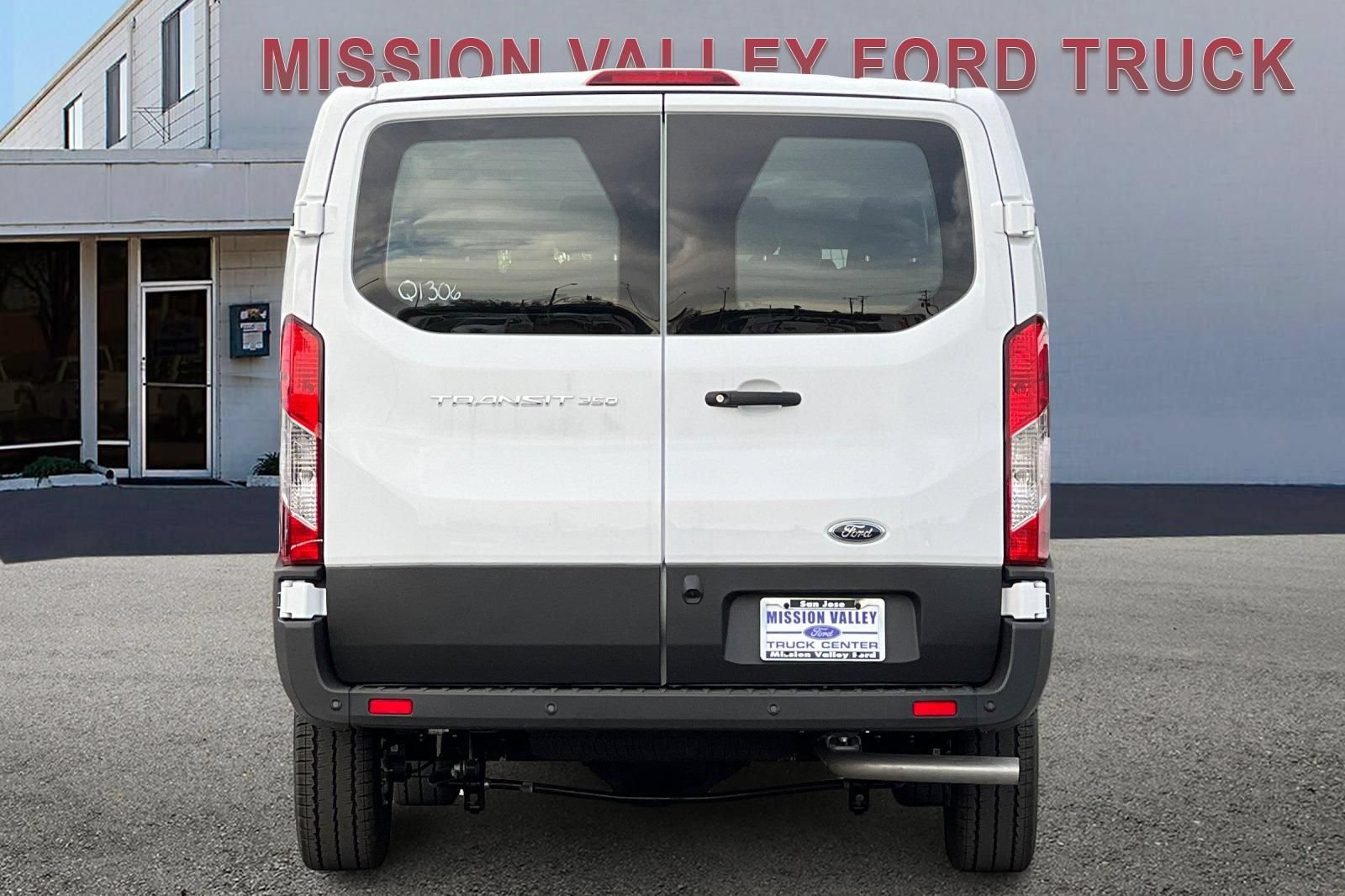 New 2025 Ford Transit 350 XL RWD image 5