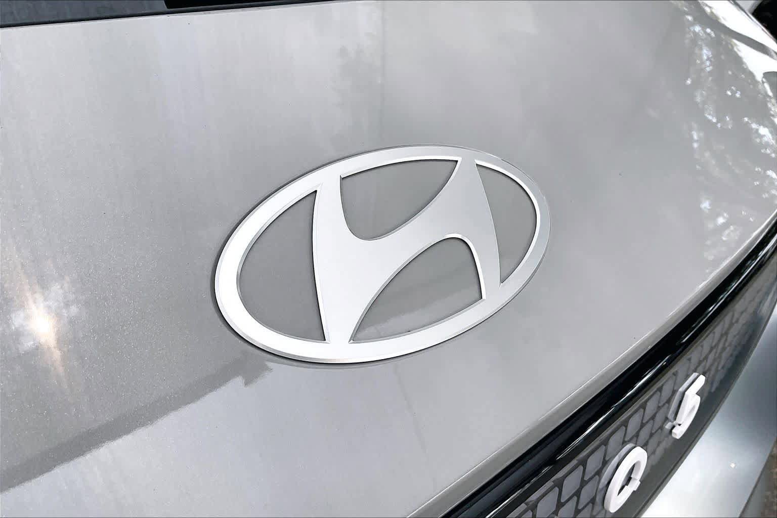 Certified 2026 Hyundai Ioniq 5 Limited RWD image 30