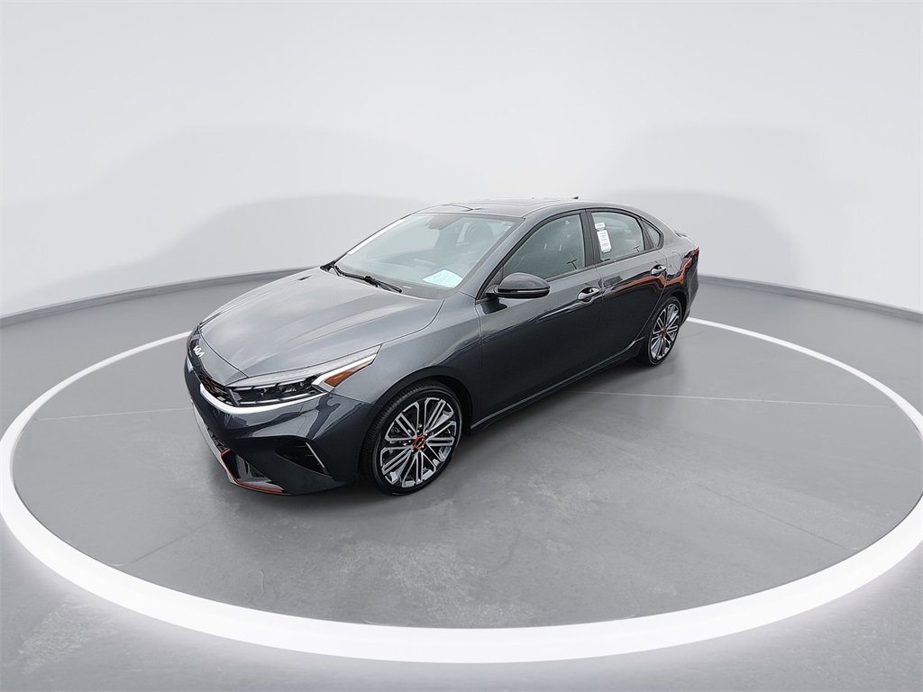 Used 2024 Kia Forte GT image 4