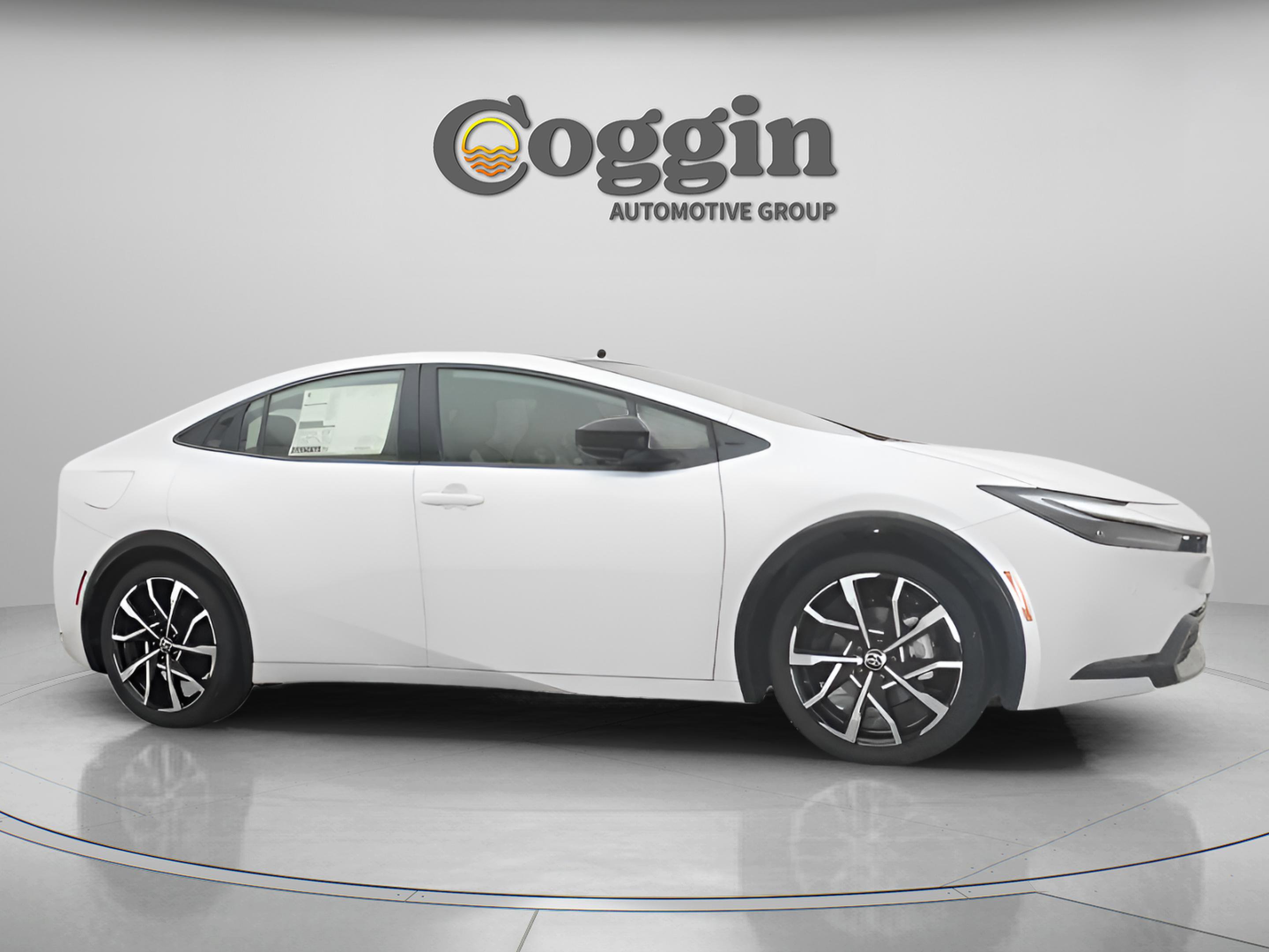 New 2026 Toyota Prius Plug-In Hybrid FWD image 25