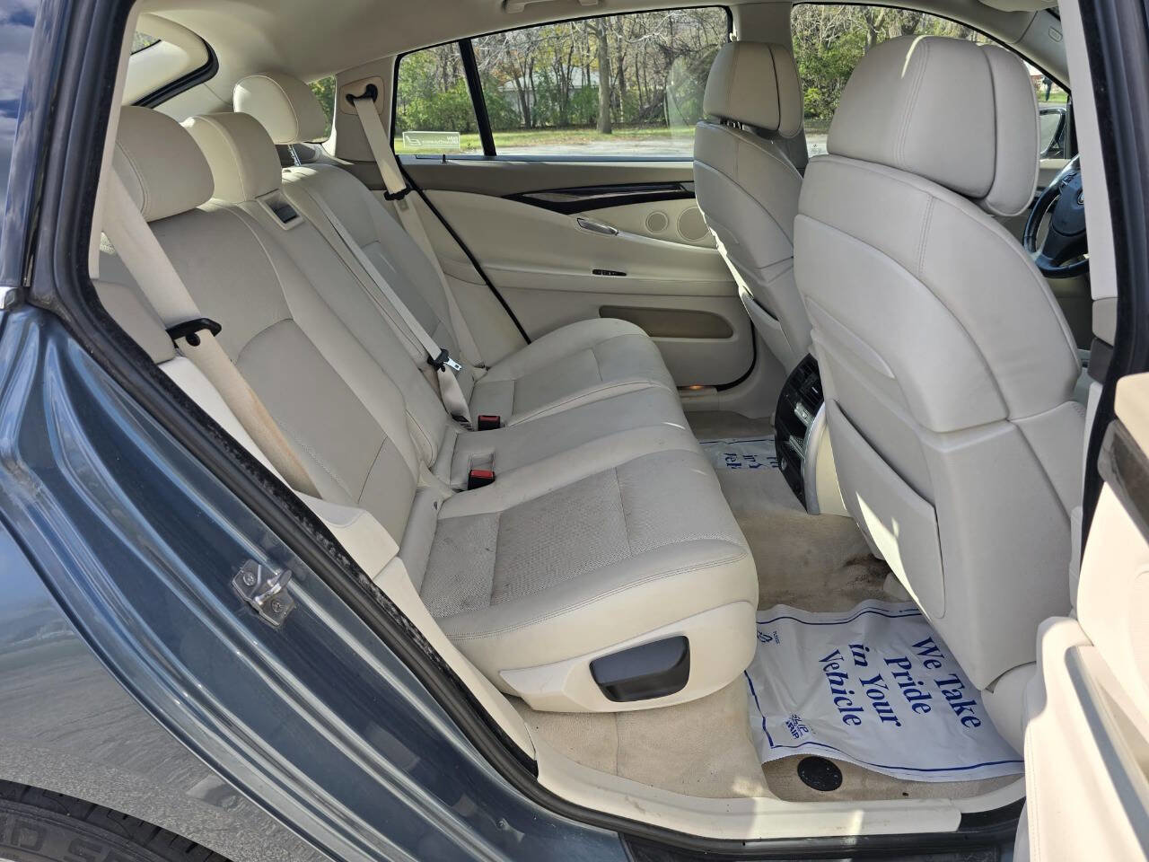 Used 2011 BMW 550i Gran Turismo xDrive 550i xDrive Gran Turismo AWD 4 w/ Active Ventilated Seat Pkg image 15