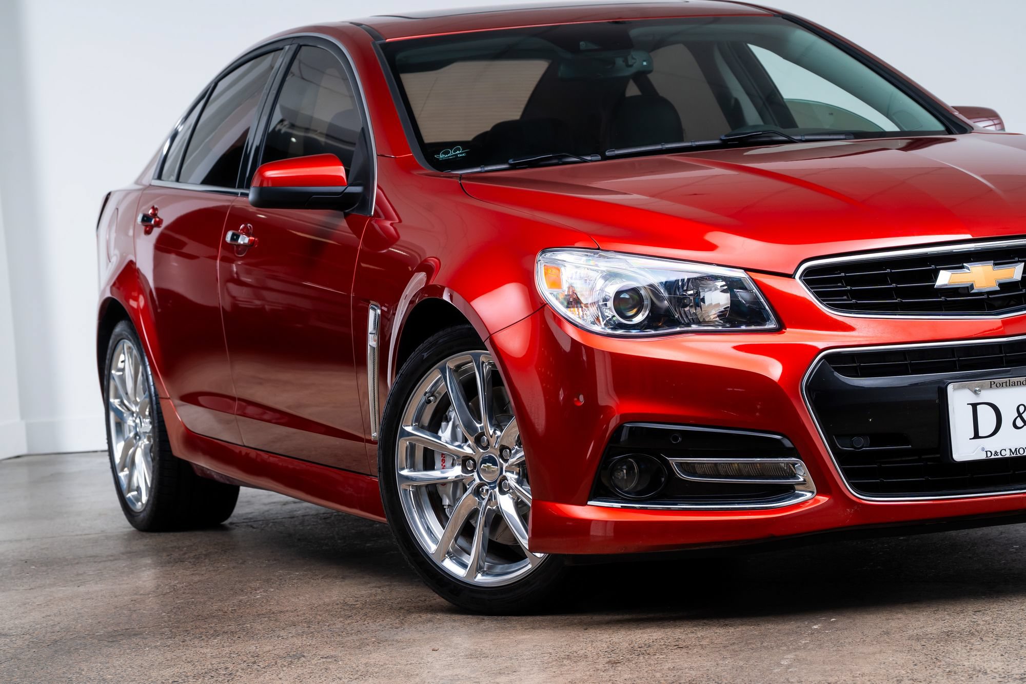 Used 2015 Chevrolet SS RWD image 2