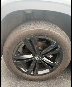 Used 2023 Volkswagen Atlas Cross Sport SEL R-Line AWD/4WD image 8