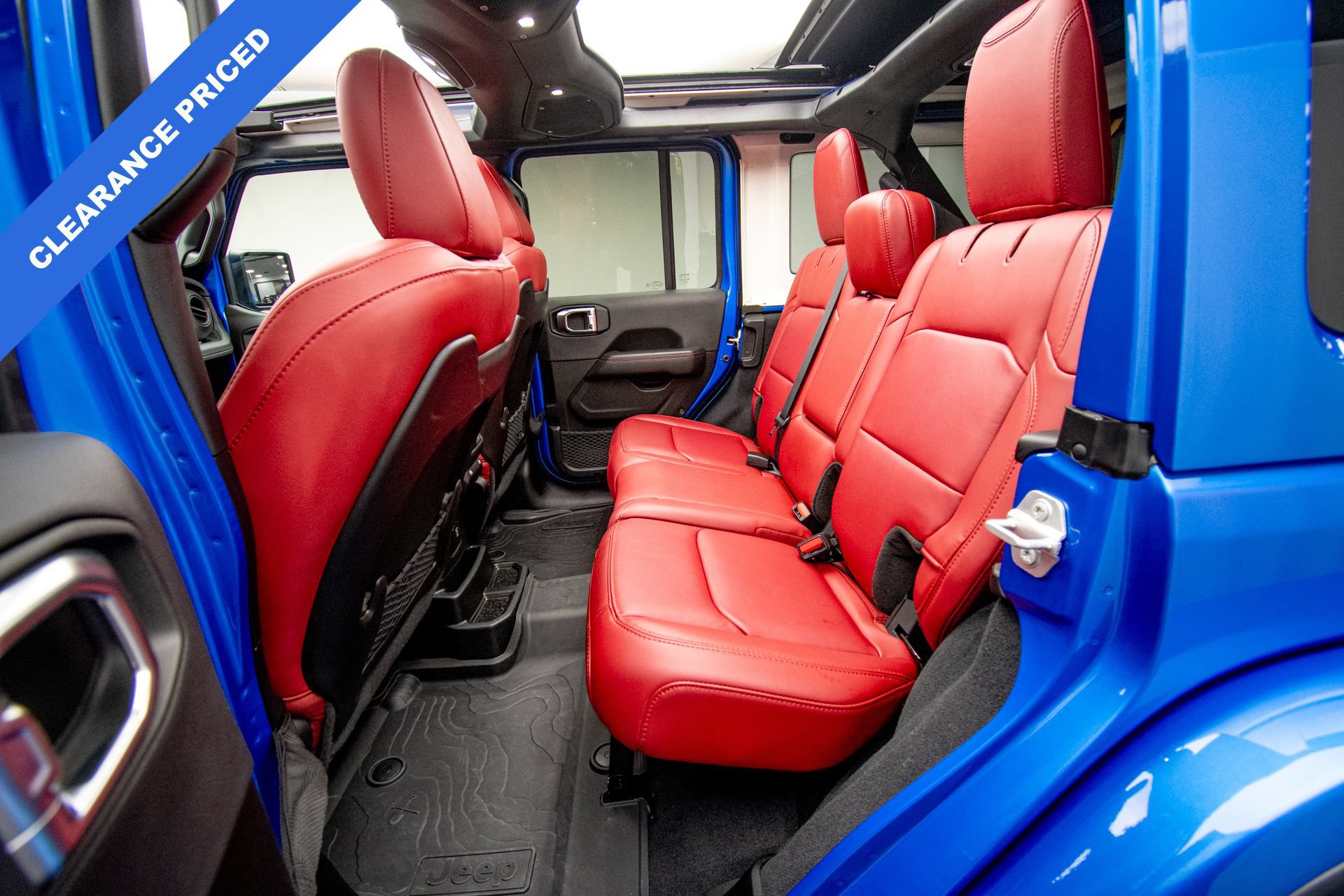 Used 2024 Jeep Wrangler Unlimited Rubicon 392 AWD/4WD image 22