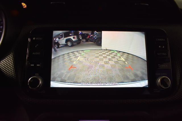 Used 2021 Nissan Kicks SV FWD image 22