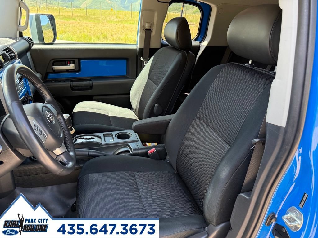 Used 2007 Toyota FJ Cruiser 4WD image 14