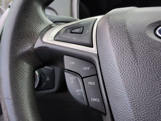 Used 2015 Ford Fusion SE FWD image 23