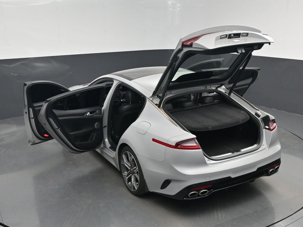 Used 2021 Kia Stinger GT2 RWD image 30