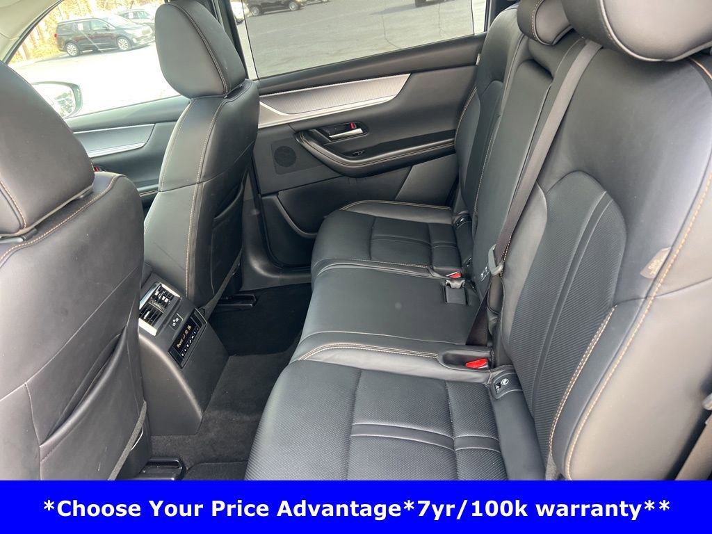 Used 2025 MAZDA CX-70 3.3 Turbo w/ Preferred Package image 35