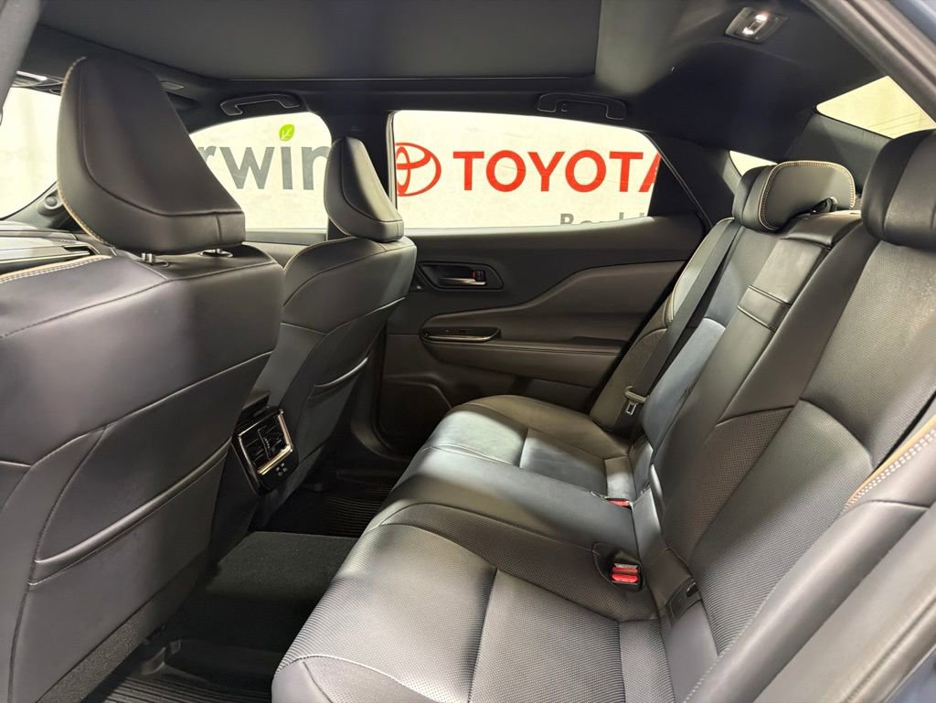 Used 2025 Toyota Crown AWD/4WD image 20