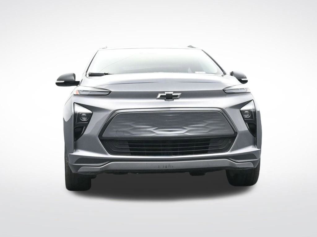 Used 2022 Chevrolet Bolt EUV LT w/ Convenience Package image 49