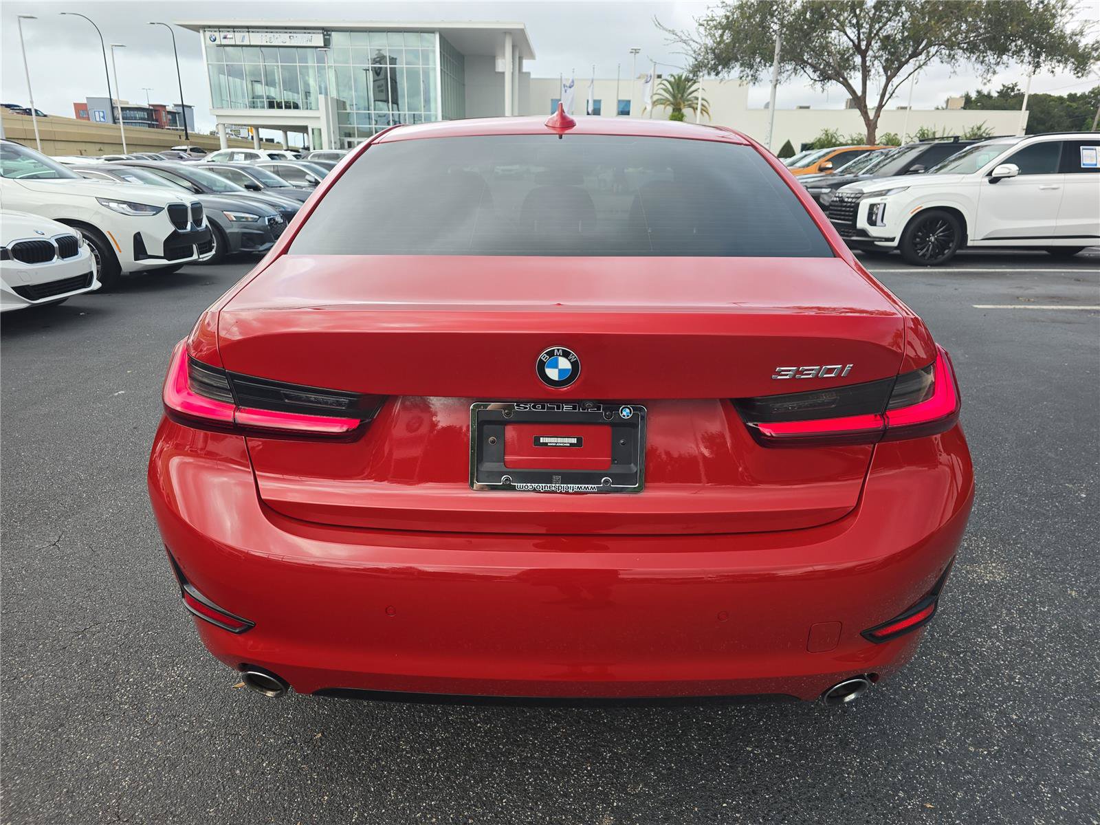 Used 2022 BMW 330i Sedan RWD image 4