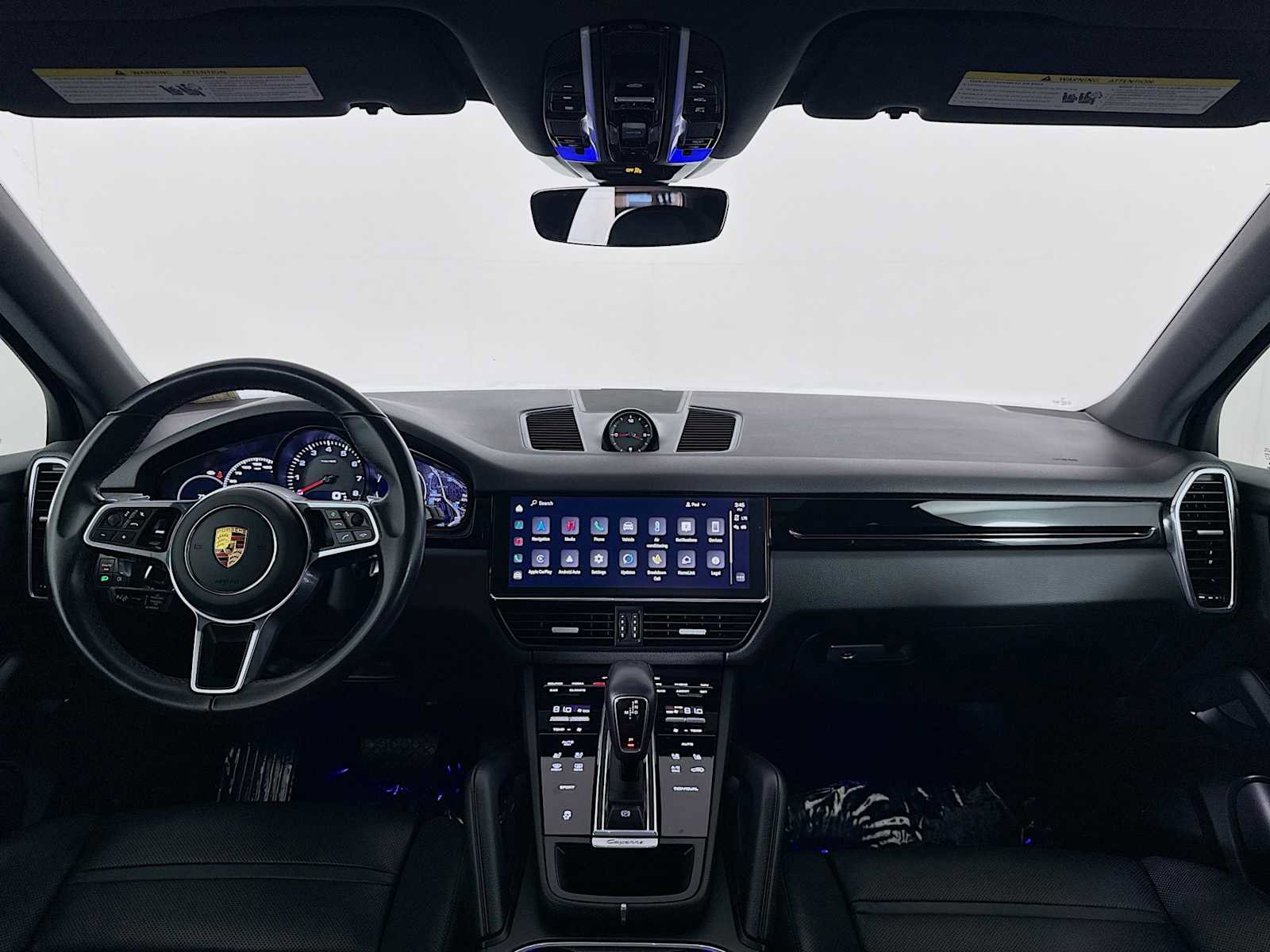 Used 2022 Porsche Cayenne image 23