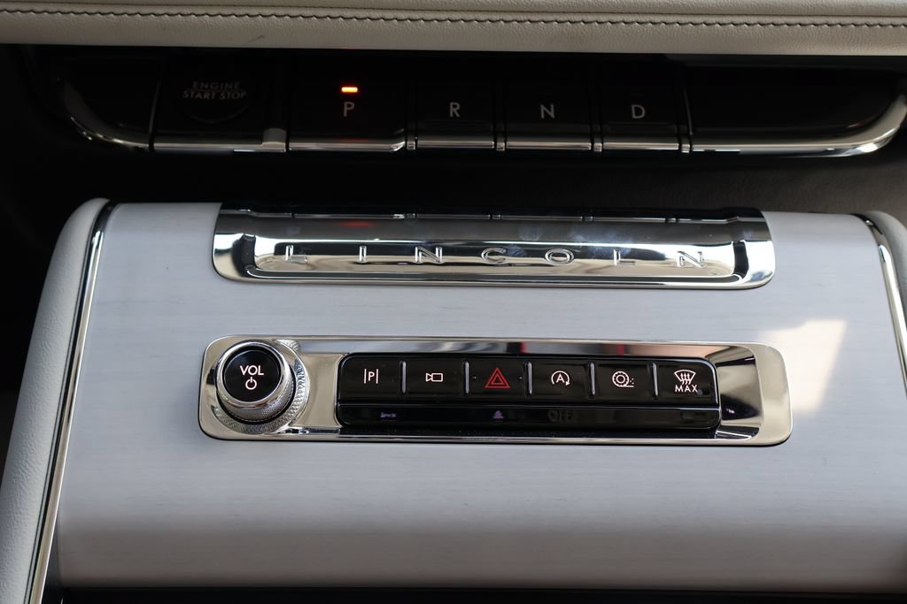 New 2026 Lincoln Aviator Reserve AWD/4WD image 16