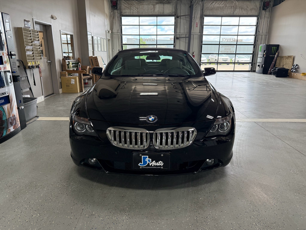 Used 2004 BMW 645Ci Convertible RWD image 3