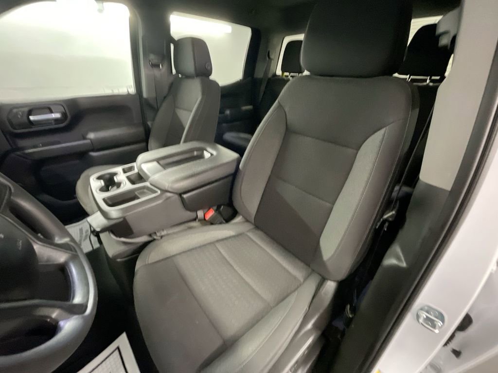 Used 2023 Chevrolet Silverado 1500 Custom image 18