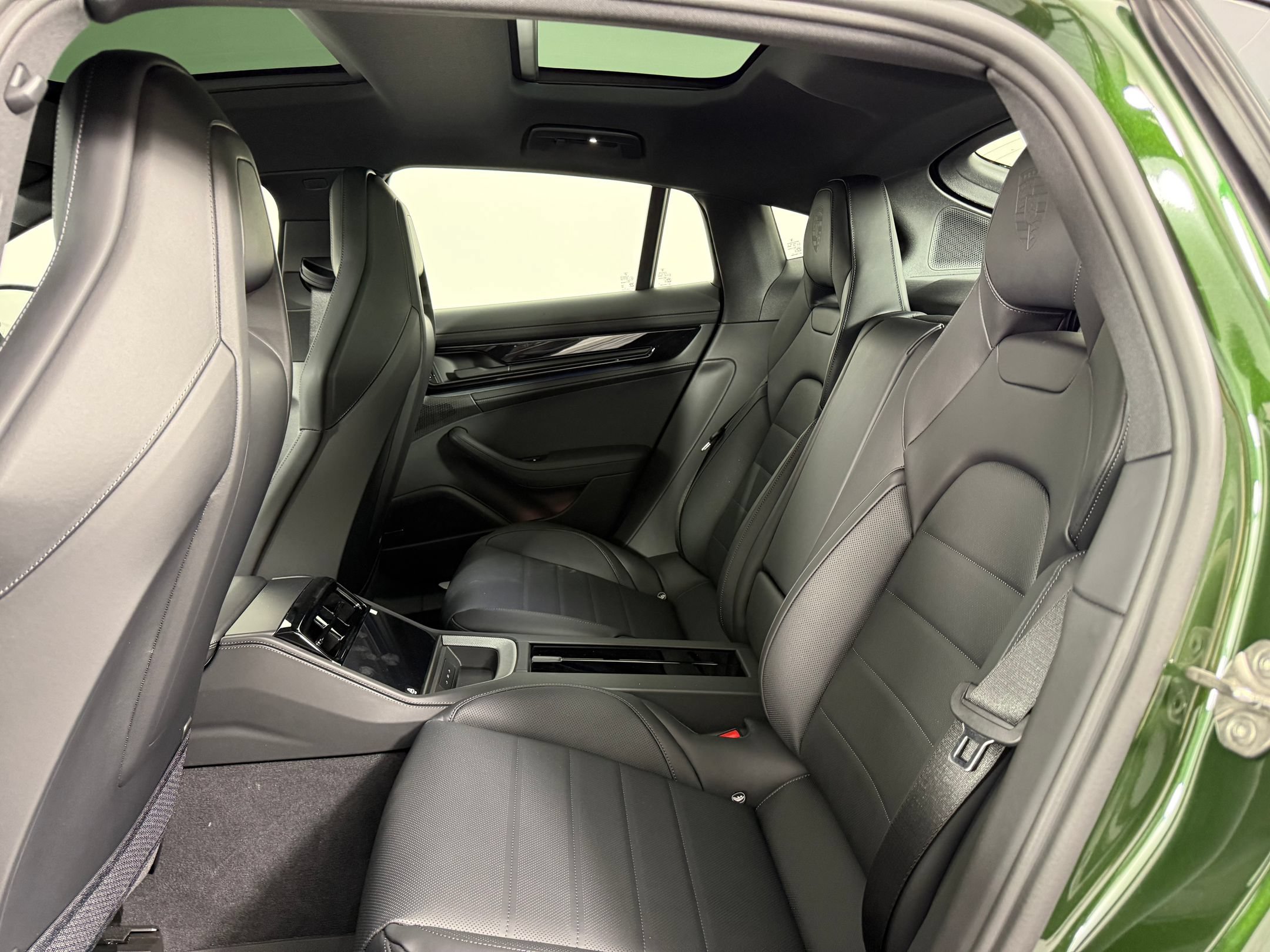 Certified 2026 Porsche Panamera 4 AWD/4WD image 16