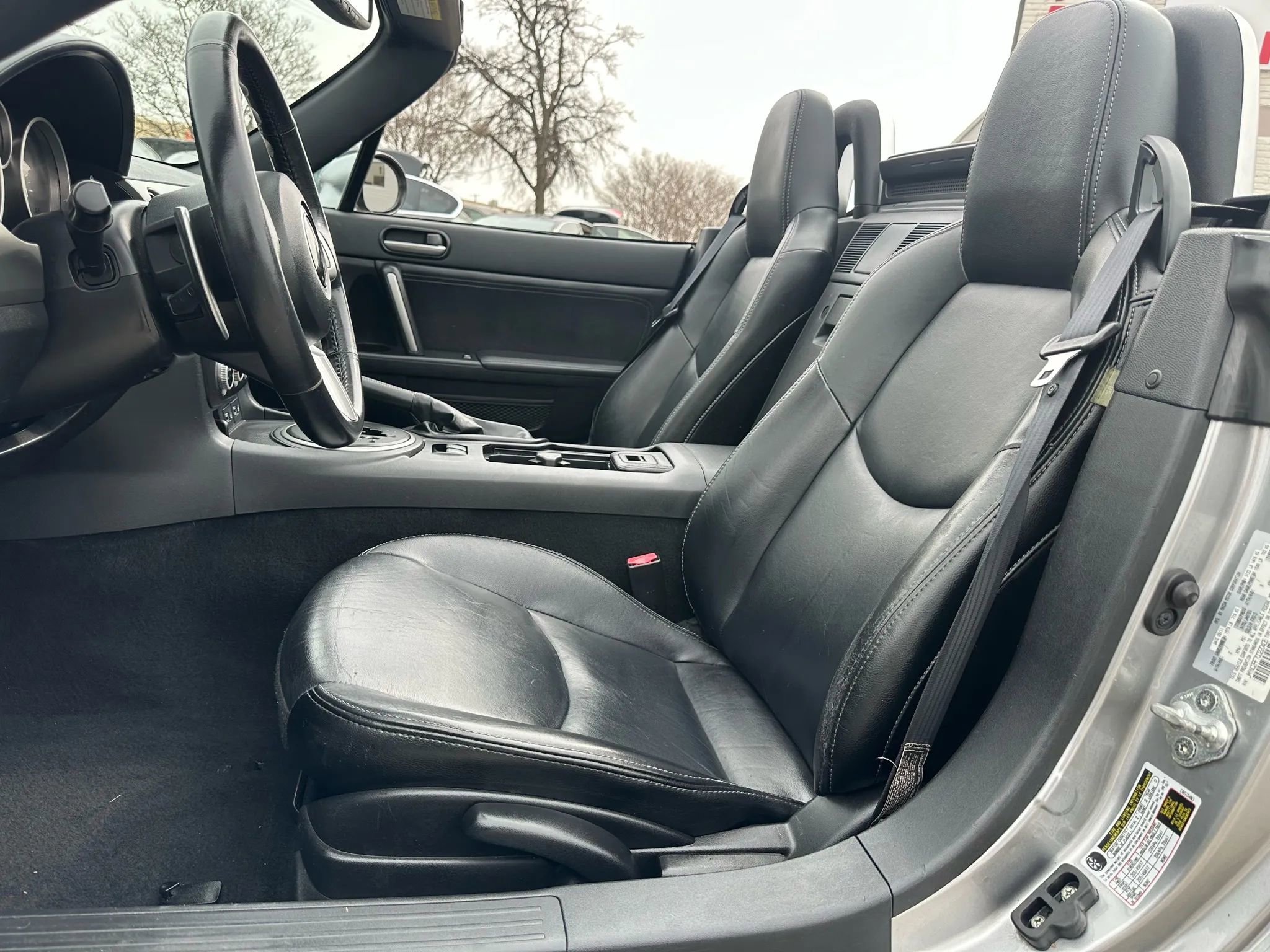 Used 2012 MAZDA MX-5 Miata Grand Touring w/ Premium Pkg image 13