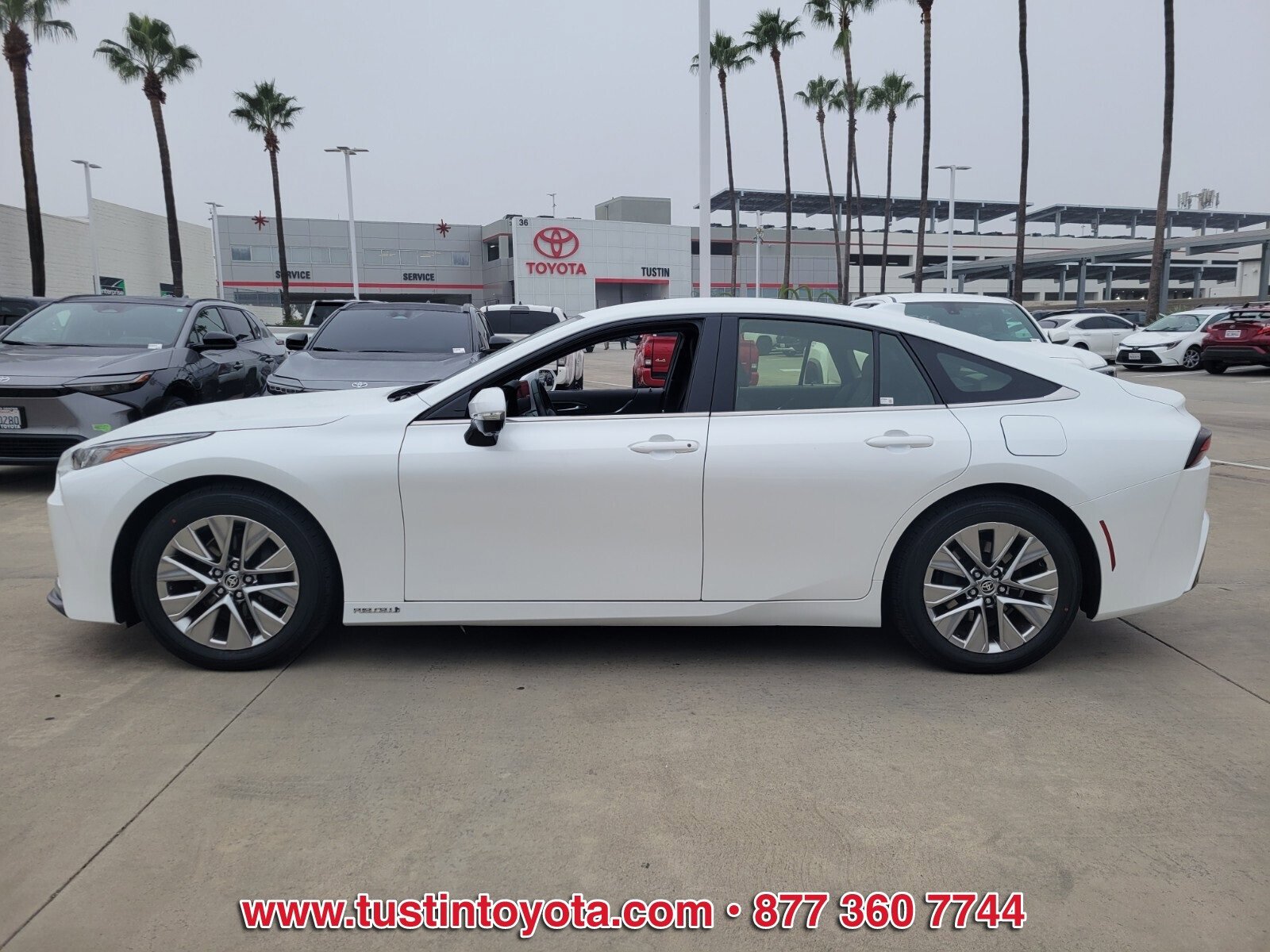 Certified 2023 Toyota Mirai XLE image 7