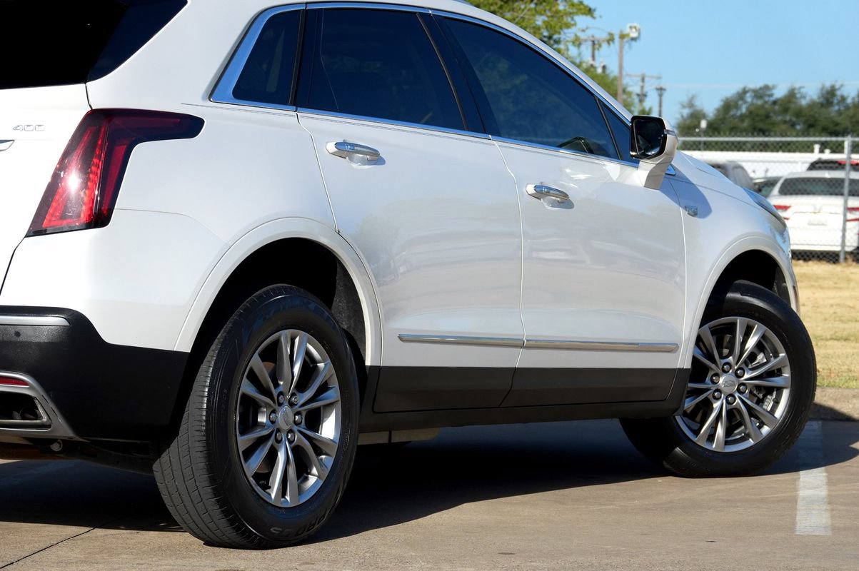 Used 2021 Cadillac XT5 Premium Luxury w/ LPO, Floor Liner Package FWD image 36