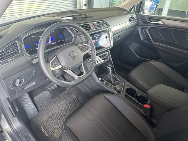 Certified 2023 Volkswagen Tiguan SE AWD/4WD image 5