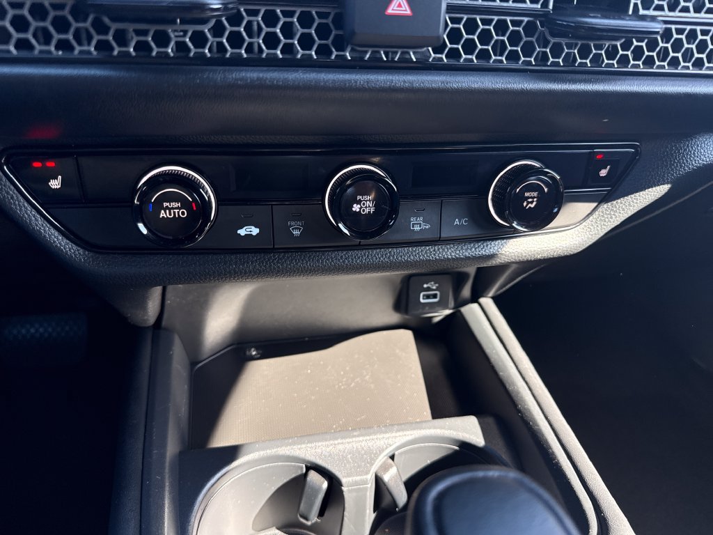 Certified 2025 Honda HR-V Sport image 31