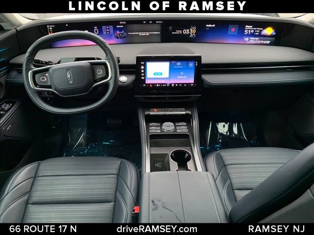 Used 2024 Lincoln Nautilus Reserve w/ Equipment Group 202A image 21
