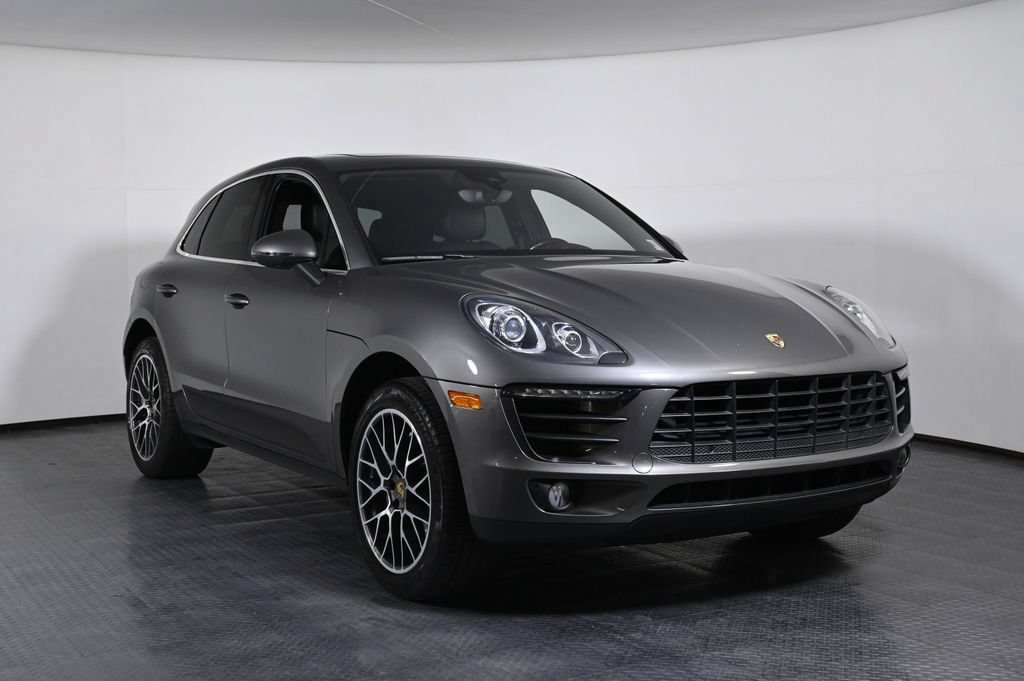Certified 2018 Porsche Macan S AWD/4WD image 9